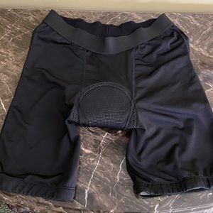 Biking padded shorts